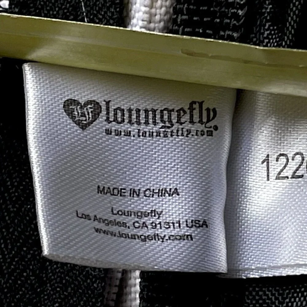 Loungefly 11 zip